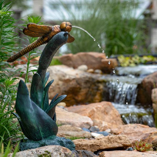 Aquascape Dragonfly Spitter w/ pump